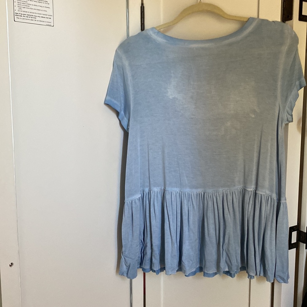 Ruffle Bottom Top - Picture 2 of 3